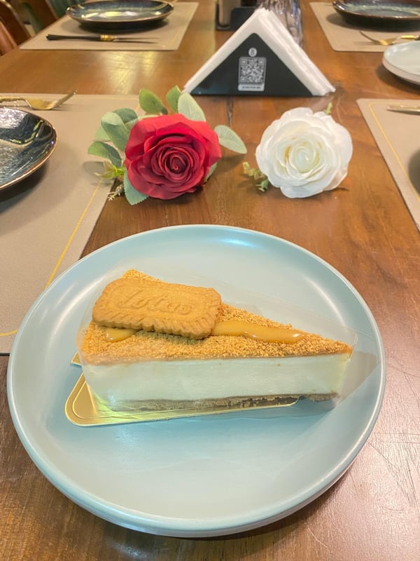 Lotus Cheese Cake