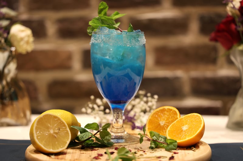 Blue Lagoon Mojito